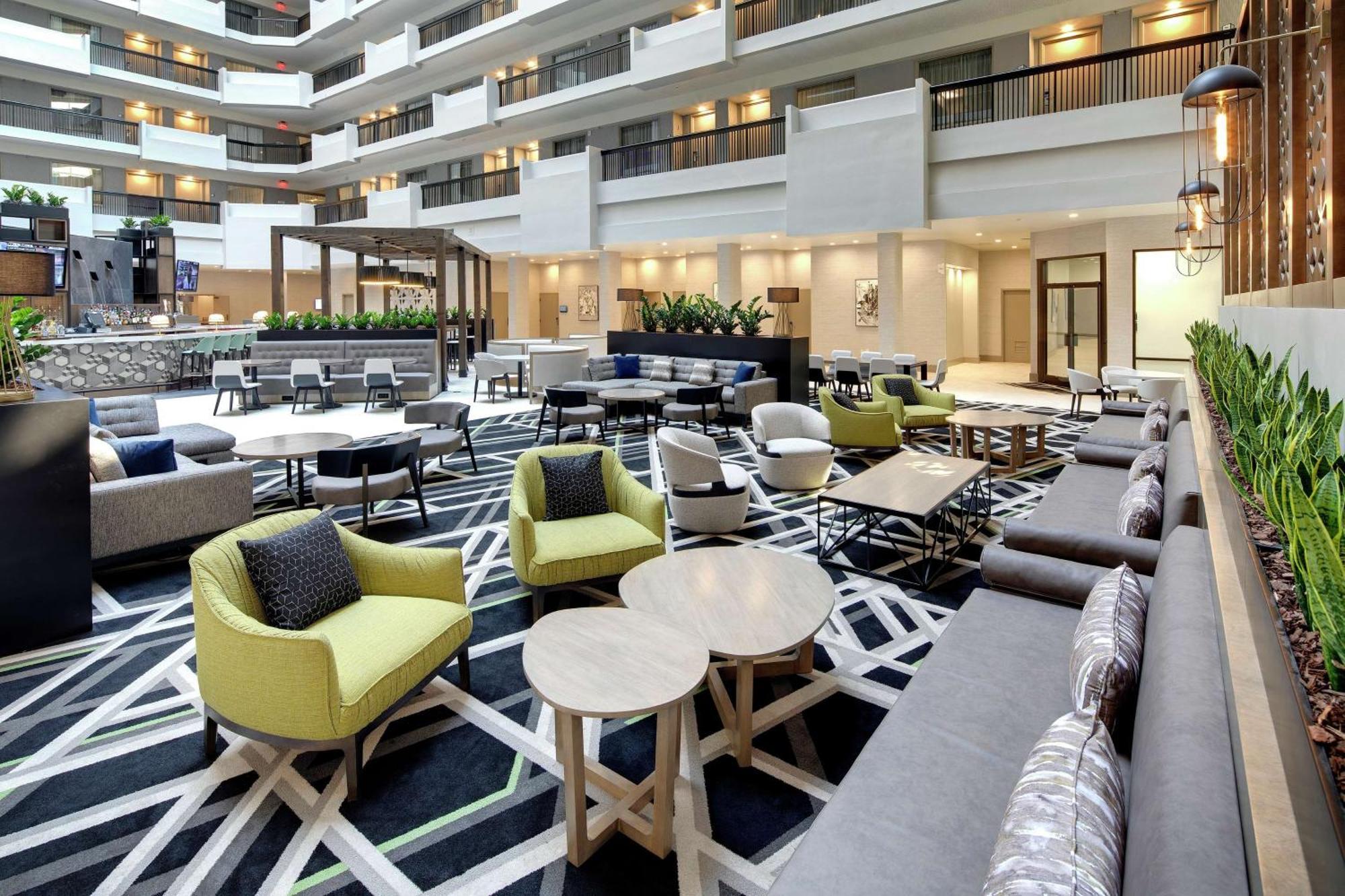 Embassy Suites By Hilton Atlanta Perimeter Center Sandy Springs Exterior photo