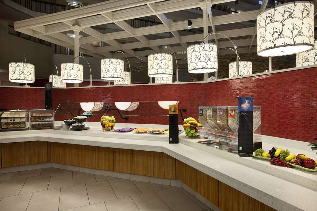 Embassy Suites By Hilton Atlanta Perimeter Center Sandy Springs Restaurant photo
